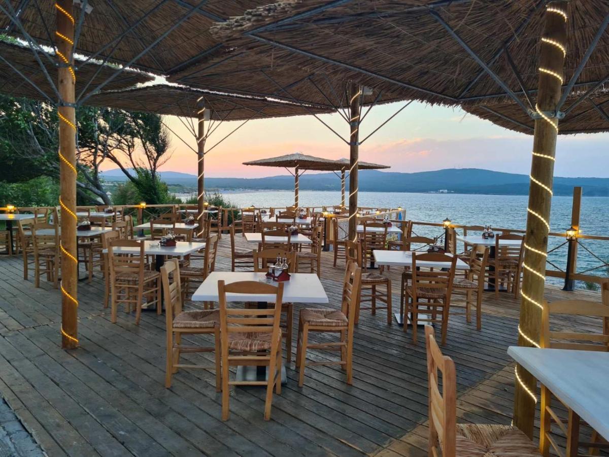 Hotel Nikola- Family Приморско Экстерьер фото